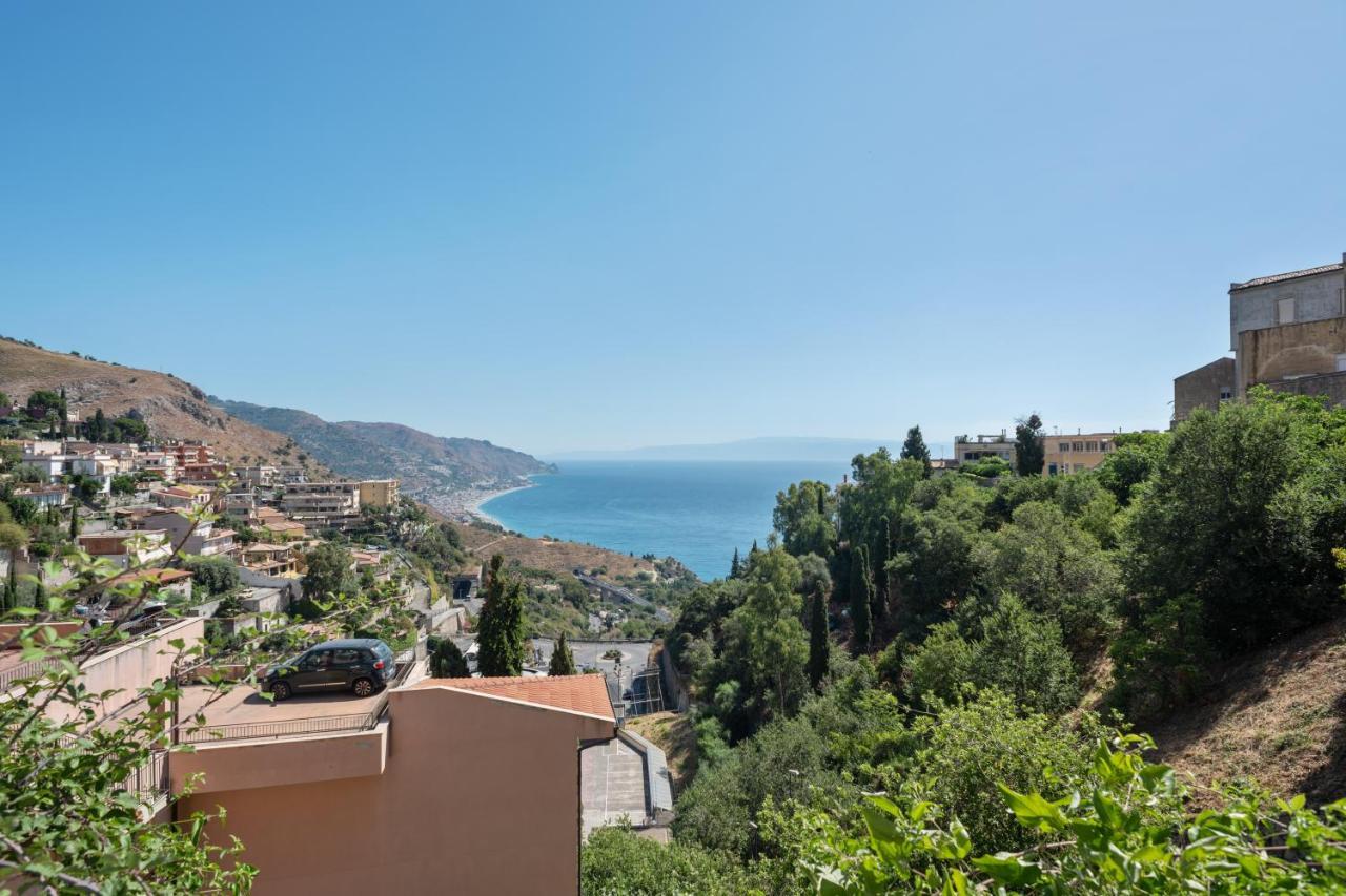 Taormina Mela'S Holidays Near The Historic Center Leilighet Eksteriør bilde